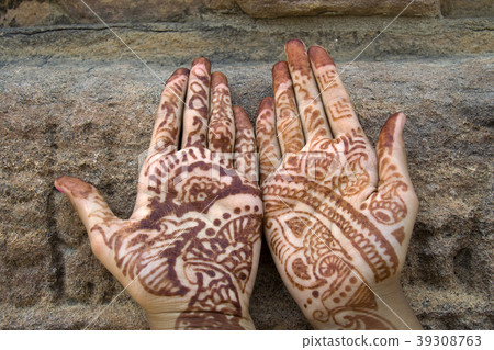 Mehandi painted on Palms Mehandi painted on Palms 39308763