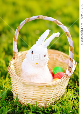 Colorful Easter eggs in a basket  39309720