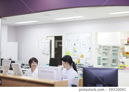Nurse station nurse 39310091
