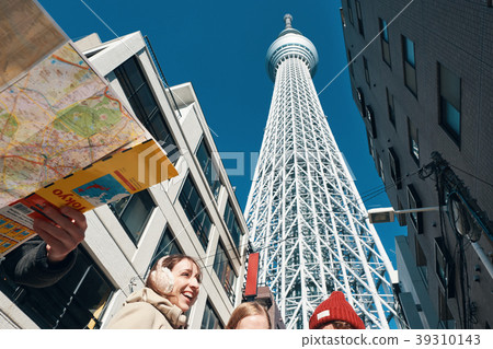 訪問東京的外國遊客 訪問東京的外國遊客 39310143