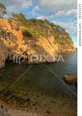 Beautiful landscape from coastal Spain 39315235