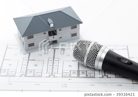 Microphone  39316421