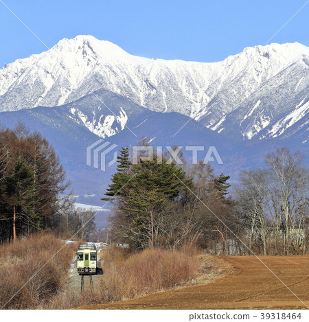Yatsugatake Mountain Range and Koumi Line 39318464