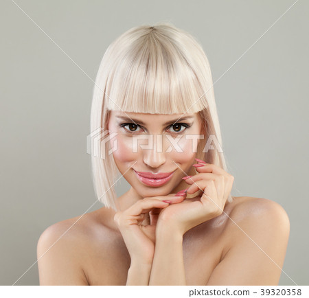 Smiling Woman Face Close up. Makeup Smiling Woman Face Close up. Makeup 39320358