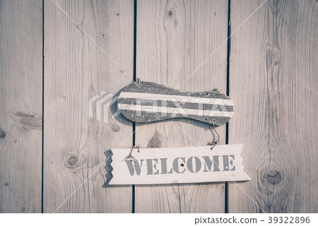 Wooden welcome sign in rustic style 39322896