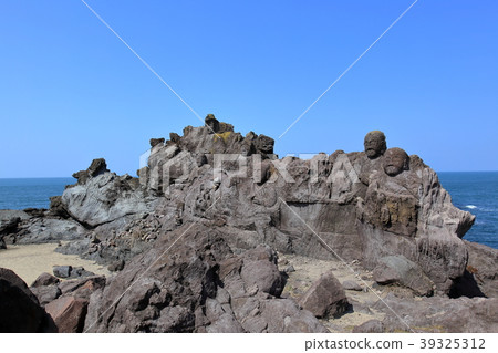 Chitoseki Rock Chitoseki Rock 39325312