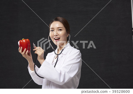 女醫生 女醫生 39328600