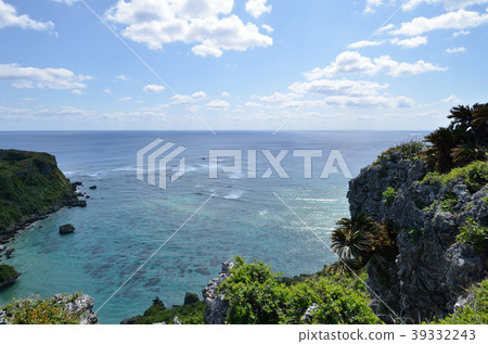 Kampo Banta (Okinawa) 39332243