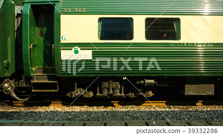 Old diesel train  39332286