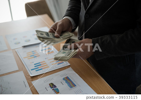 The concept of business results 39333115