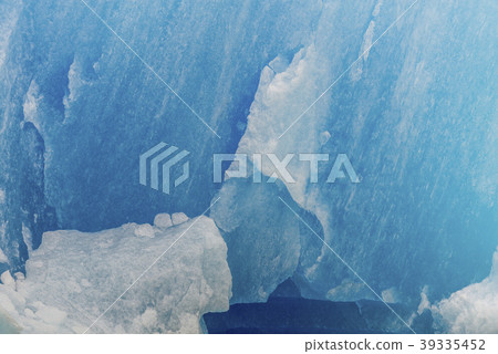 Texture of the blue ice. Perito Moreno  39335452