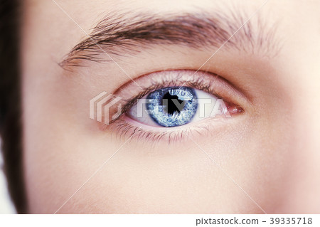Close up image of insightful look blue human eye Close up image of insightful look blue human eye 39335718