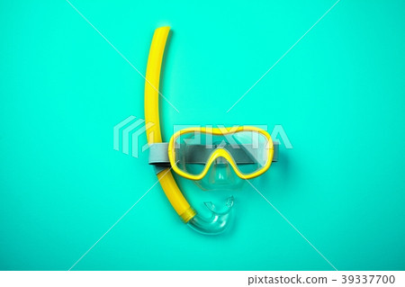 Snorkeling mask and tube 39337700