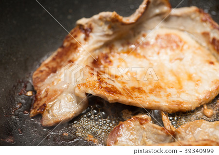 Grilled pork ginger 39340999