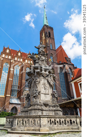 Monument of St John of Nepomuk 39345125
