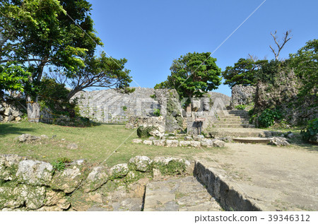 Nakagusuku城堡遺址(沖繩,世界遺產) Nakagusuku城堡遺址(沖繩,世界遺產) 39346312