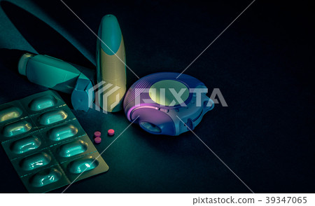 Set of asthma inhaler, accuhaler and anti-allergy Set of asthma inhaler, accuhaler and anti-allergy 39347065