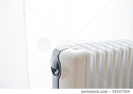 油加熱器是一種加熱器，可加熱並使密封容器中的油循環，從散熱器散發熱量，並通過對流和輻射熱使其變暖。 39347564