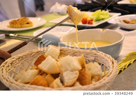 醇厚的奶酪火鍋 醇厚的奶酪火鍋 39348249