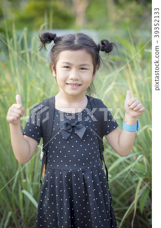 asian children smiling face asian children smiling face 39352133