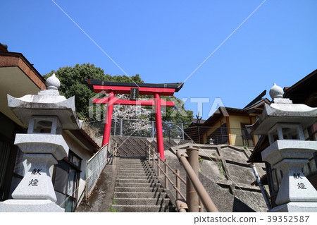 Omae Tokichi神社在春天 Omae Tokichi神社在春天 39352587