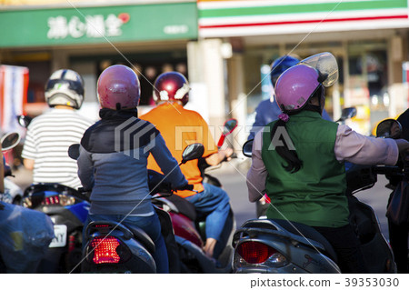  安全，道路，摩托車，安全，道路，摩托車，安全，道路，摩托車， 39353030