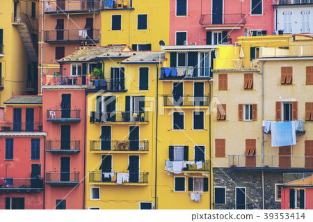 Colorful houses in Manarola, Cinque Terre - Italy 39353414