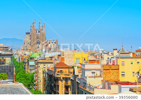 Basilica of La Sagrada Familia against blue sky.  39356000
