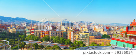 Panorama on the urban center of Barcelona Panorama on the urban center of Barcelona 39356034
