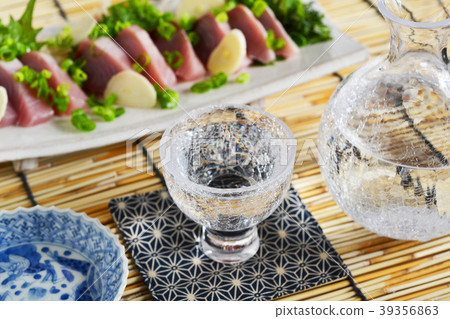 Toast with Hatsugu Toast with Hatsugu 39356863