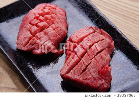 Yakiniku Tan Steak Yakiniku Tan Steak 39357065