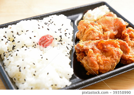 美味的油炸午餐盒 39358990