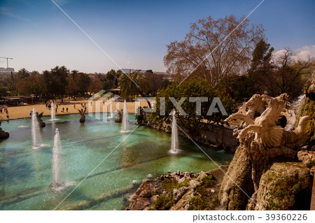 Parc de la Ciutadella - Water Fountain Parc de la Ciutadella - Water Fountain 39360226