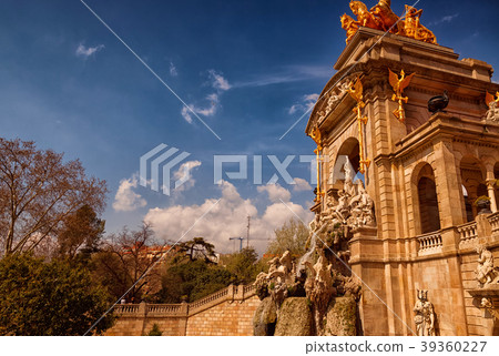Parc de la Ciutadella - The Quadriga sculpture 39360227