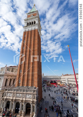 威尼斯，鐘樓和聖馬可廣場 39360348