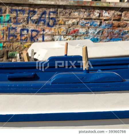 Detail of Tradtional fishing boat - Sicily Detail of Tradtional fishing boat - Sicily 39360766