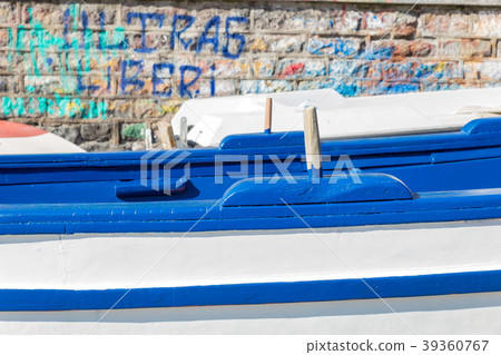 Detail of Tradtional fishing boat - Sicily Detail of Tradtional fishing boat - Sicily 39360767