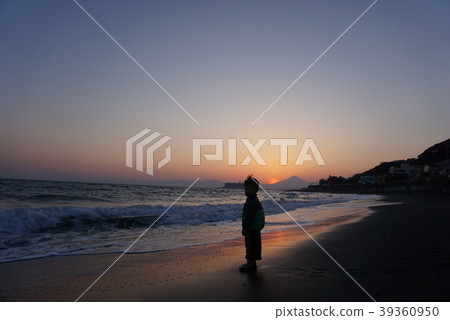 海和我 海和我 39360950