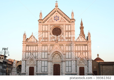 意大利聖十字教堂 39361302