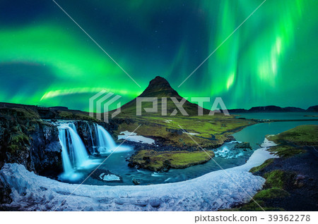 Northern Light, Aurora borealis at Kirkjufell Northern Light, Aurora borealis at Kirkjufell 39362278