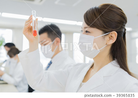 Business Woman, Researcher, Lab, Science, Experiment, Test Tube 39365835