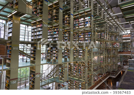 Vass Conceros Library 39367483