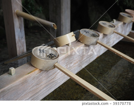 Shinto shrine 39370778