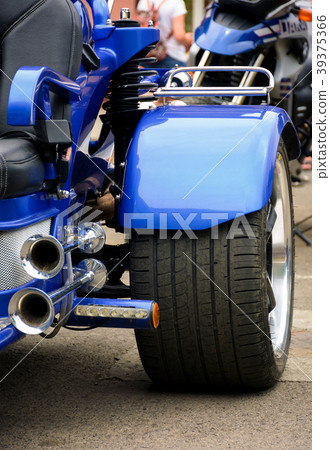 blue trike metal details close up blue trike metal details close up 39375366