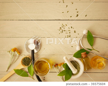 alternative medicine 39375604