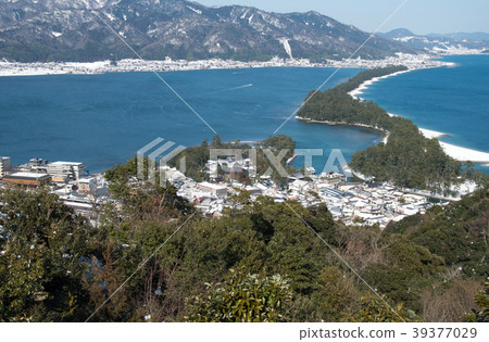 Amanohashidate snow scene 39377029