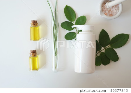 scientist hand pour,drop oil or serum laboratory scientist hand pour,drop oil or serum laboratory 39377843