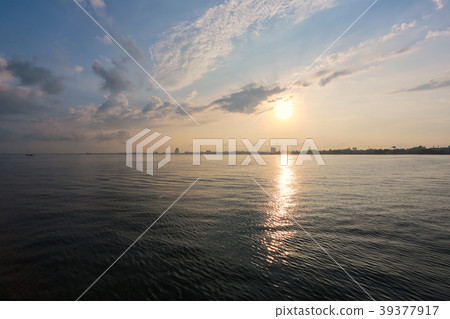 Sunset by the sea in Thailand. 39377917