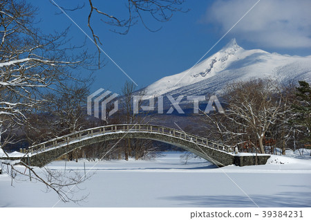北海道龜田郡大沼公園Komagatake 北海道龜田郡大沼公園Komagatake 39384231