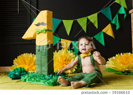 First year old party with paper decoration. First year old party with paper decoration. 39386610